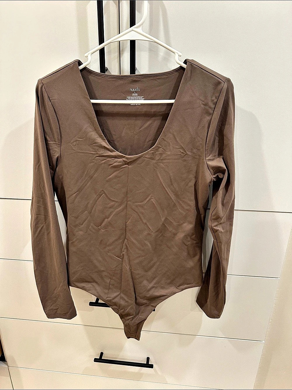Nuuds Long Sleeve Scoop Neck Bodysuit in Brown